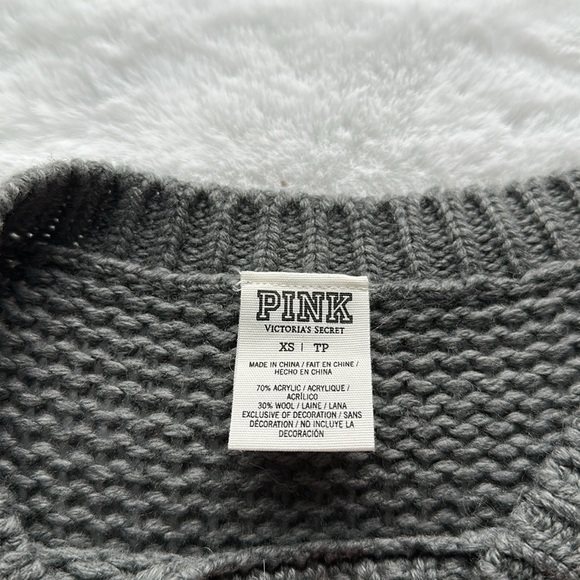 VS PINK Grey Knit Sweater Logo size XS - Picture 4 of 6